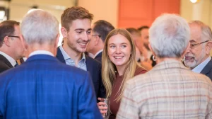 Cómo las parejas jóvenes pueden integrarse en el mundo Swinger