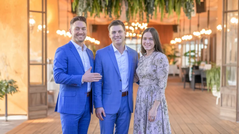 Cómo crear un ambiente seguro para parejas nuevas en eventos swinger