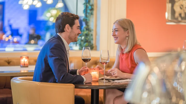 Cómo preparar una cita swinger exitosa