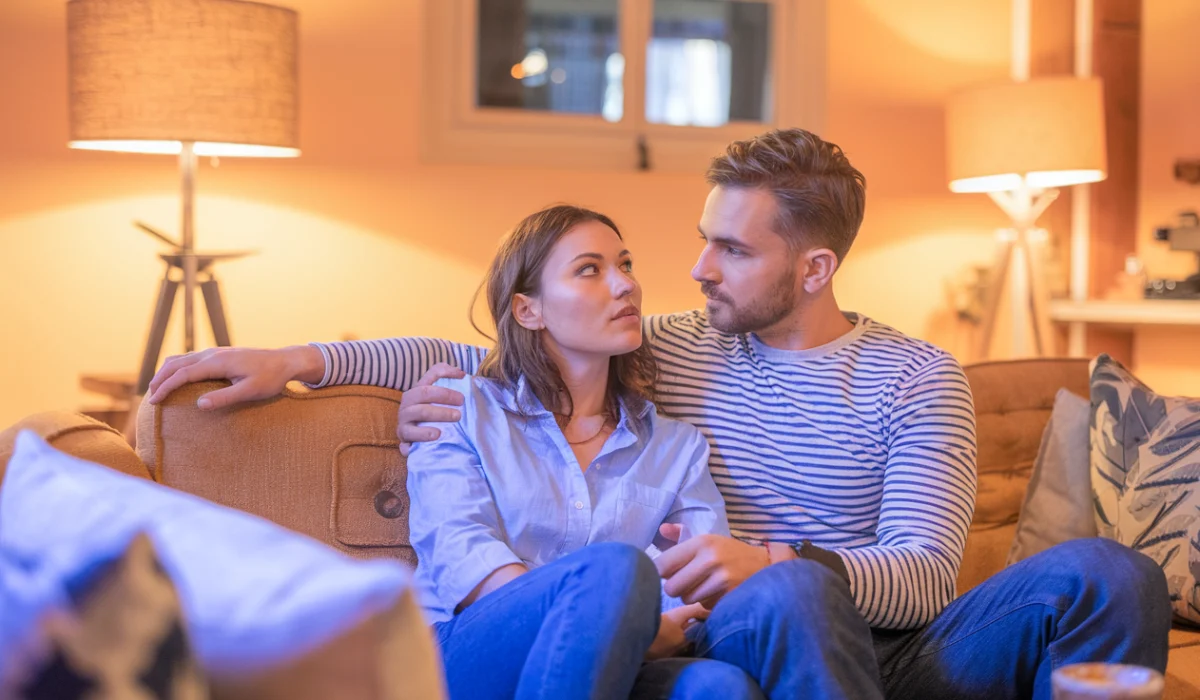 Cómo manejar las diferencias de deseo sexual en relaciones swinger