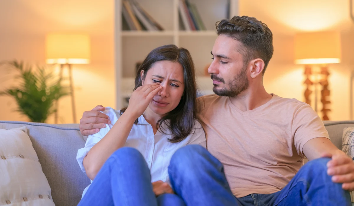 Consejos para el cuidado emocional en relaciones swinger